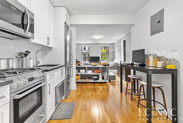 1st image of 441 Convent Ave #1L