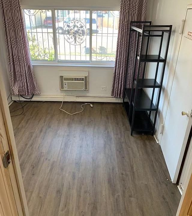 2nd image of 3-25 127th St Floor 1