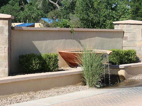 3rd image of 1026 Cottonwood Dr NW