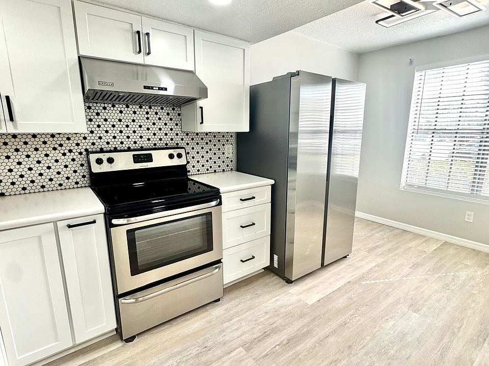1st image of 16565 Brigadoon Dr