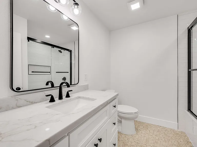 4342 Arabella St — Photo 22