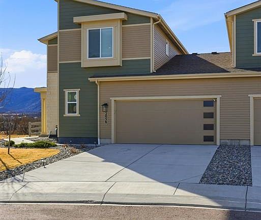 2nd image of 2058 Peak Prairie Ln