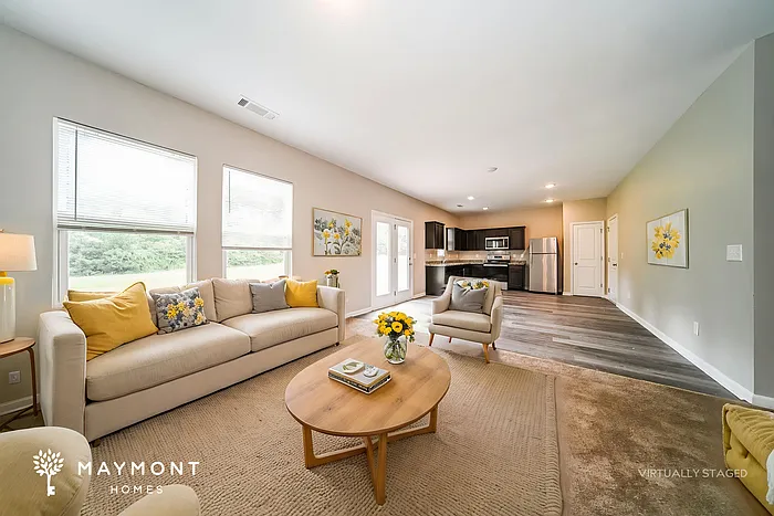 1077 Coldwater Dr — Photo 6