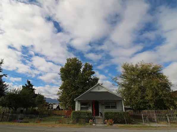 775 Liberty Ave, Weed, CA 96094