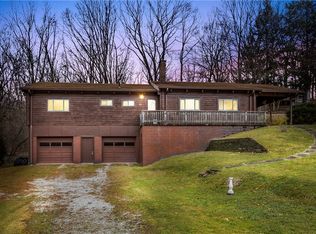 163 Cecil Henderson Rd, Canonsburg, PA 15317