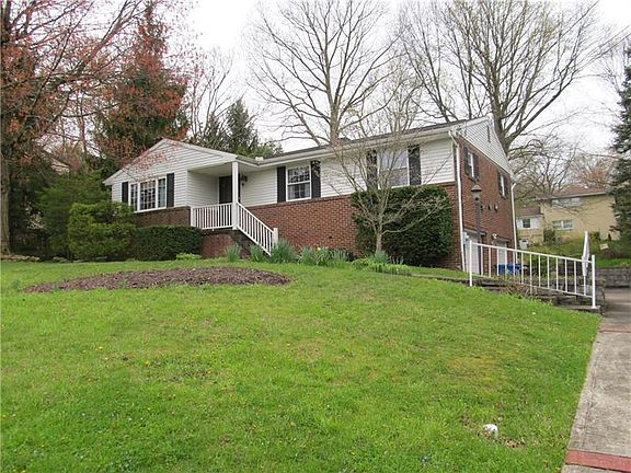 3rd image of 3126 Attleboro Pl