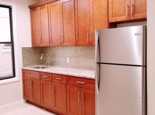 3501 21st Ave APT 2D, Astoria, NY 11105