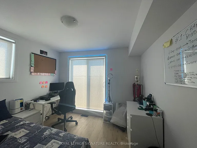 1760 Simcoe St N #95B — Photo 8