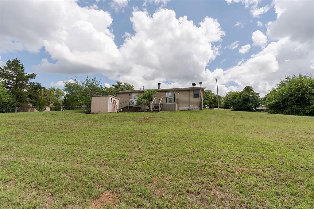 4409 S Valley View Ln, Edmond, OK 73034 | Zillow