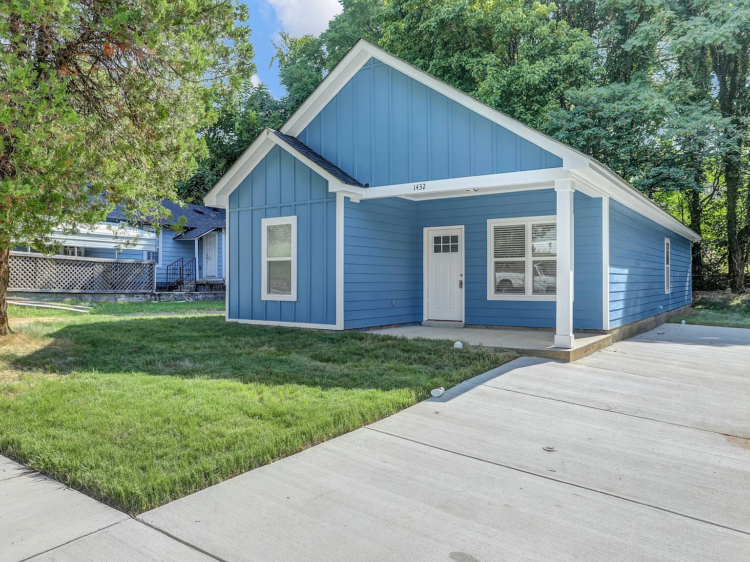 4 bed, 1300 sqft, $1,650 — Photo 1
