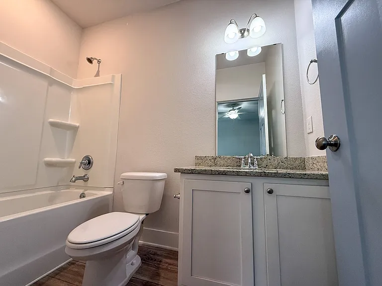 6169 Jenks Dr — Photo 22