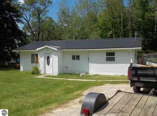 4645 E State Rd, Hale, MI 48739