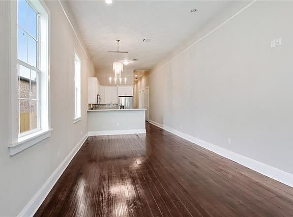 4th image of 2616 Josephine St