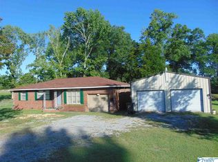 7274 Highway 36 E, Laceys Spring, AL 35754