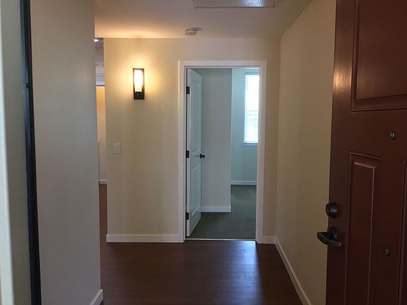5th image of 3940 H St #119