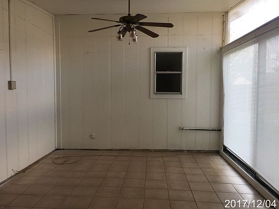 3rd image of 4203 Desert Gold Dr