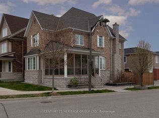 107 Lawrence Pilkington Ave, Markham, ON L6B0Y6