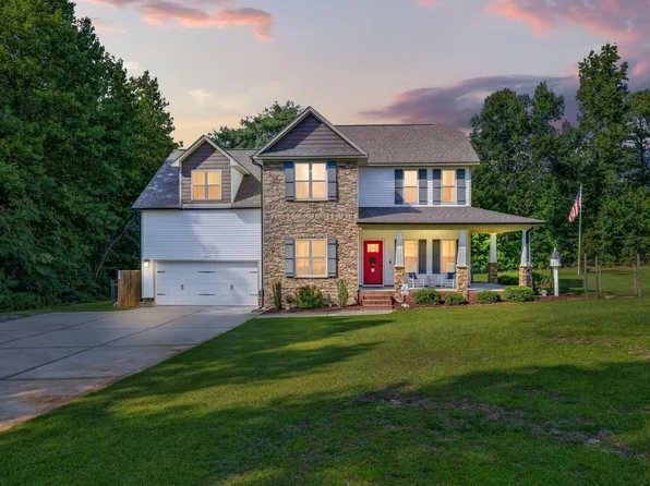 176 Plainview Pointe Dr, Angier, NC 27501