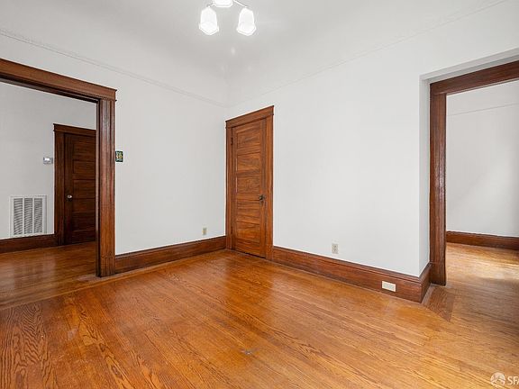 3rd image of 684 9th Ave