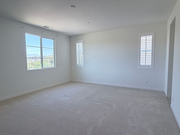 4th image of 21105 Blossom Way