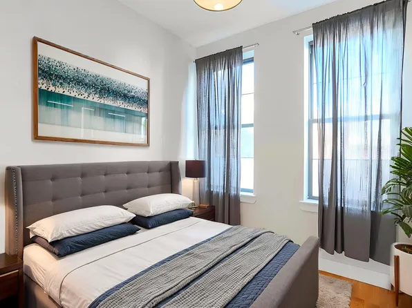 248 Melrose Street image 3 of 9