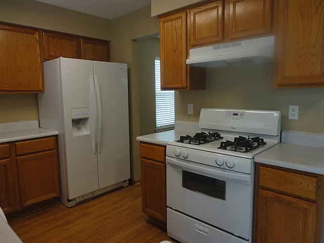 14129 S Manassas Ln — Photo 3