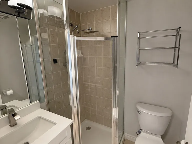 100 Promenade Cir #1111 — Photo 7