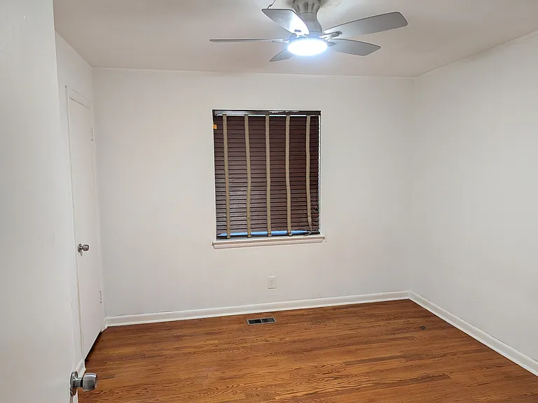 3614 Chumley Ln — Photo 6