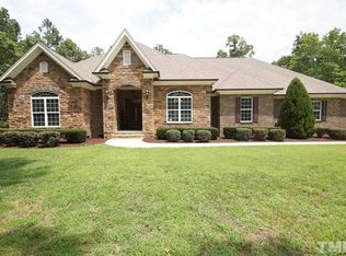 5708 Barham Crossing Dr, Wake Forest, NC 27587