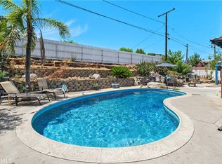 726 W Hacienda Dr, Corona, CA 92882