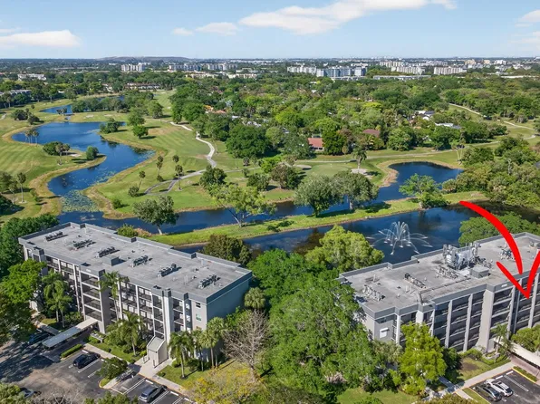 4091 Cypress Reach Court #302, Pompano Beach, FL 33069