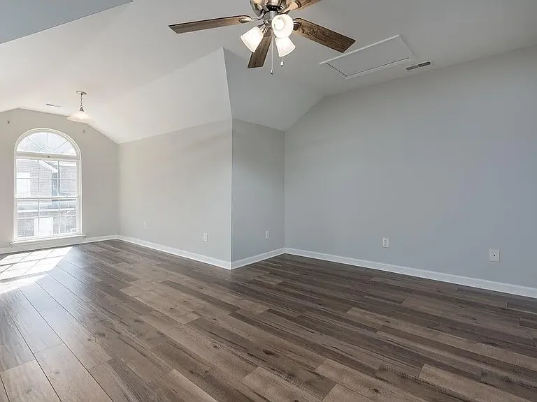 9679 Jamison Rd — Photo 7
