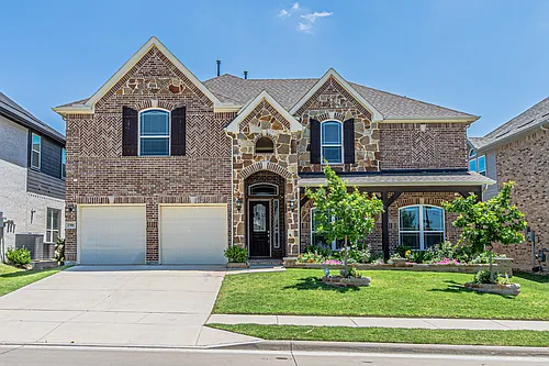 3316 Hickory Ln Photo 1