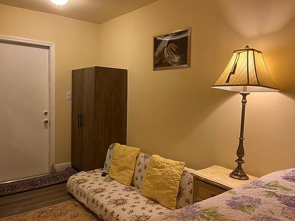 4th image of 414 N Dixie Hwy #414