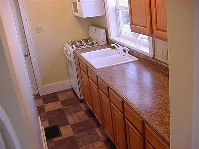 2nd image of 454 S Morgan Blvd