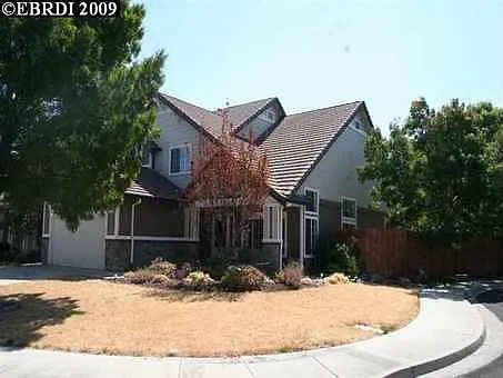 1075 Dellwood Ct photo 1