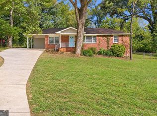 556 Monticello Dr SW, Mableton, GA 30126