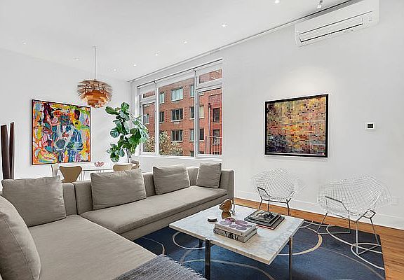 4th image of 238 Mulberry St APT 3