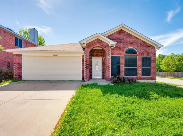 6000 Pacer Ln, Arlington, TX 76018
