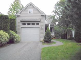 47 Carnoustie Rd, Bourne, MA 02532