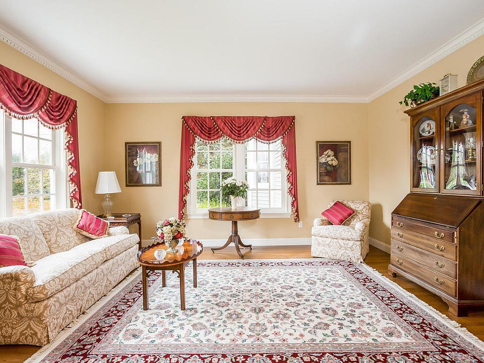 195 Davenport Farm Ln W, Stamford, CT 06903 Zillow