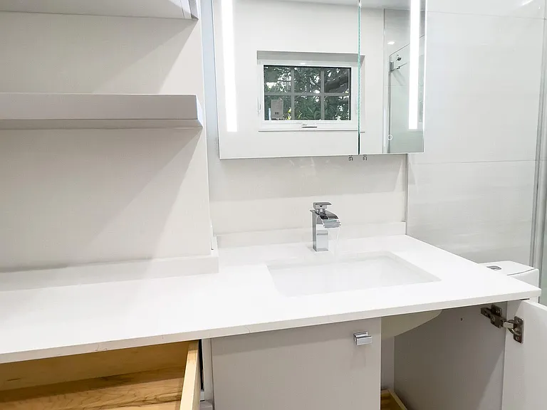 455 NE 16th Ave #10 — Photo 7