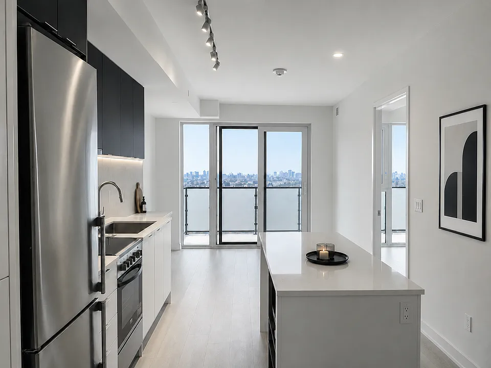 8 Tippett Rd #1207