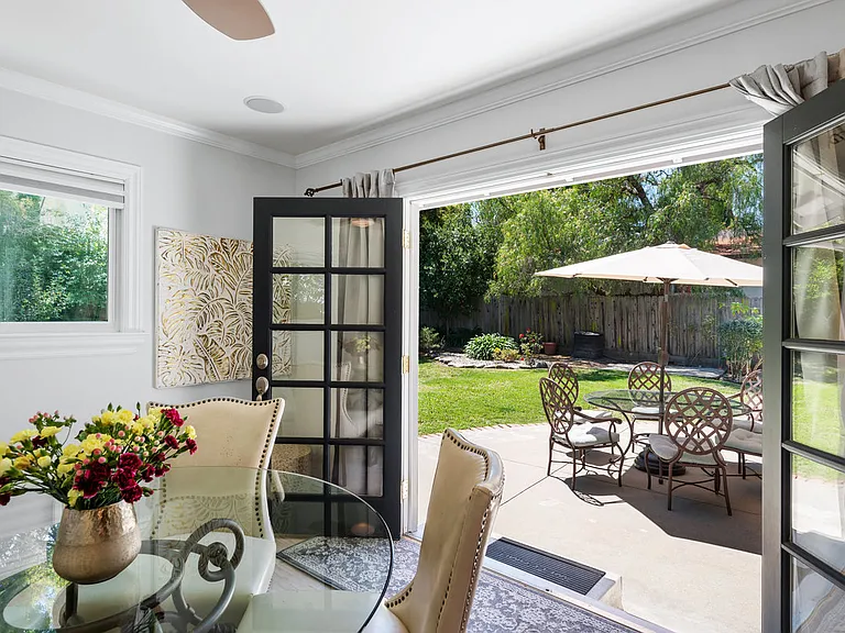 2035 El Prado St — Photo 23