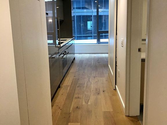 3rd image of 1808 Minor Ave #810