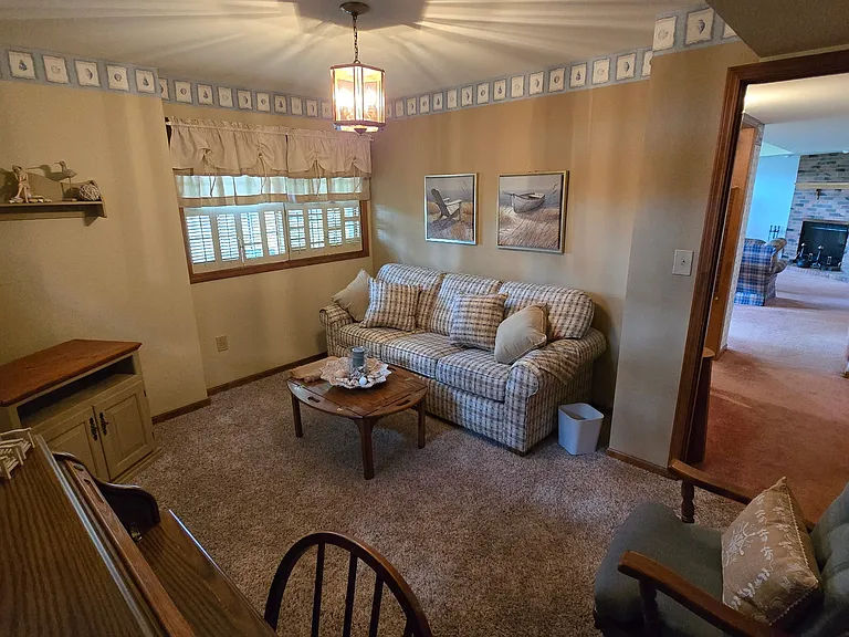 2119 Hidden Valley Dr — Photo 25