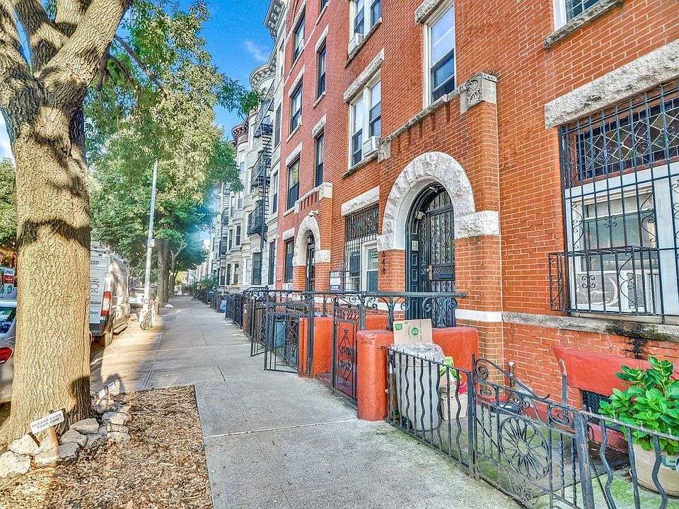 1st image of 648 Park Pl APT 1
