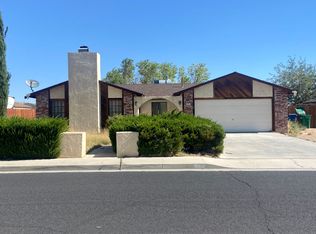 828 W Bataan Ave, Ridgecrest, CA 93555
