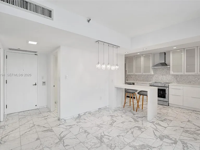 19707 Turnberry Way #16C — Photo 16