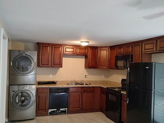 4th image of 1123 S West Ave